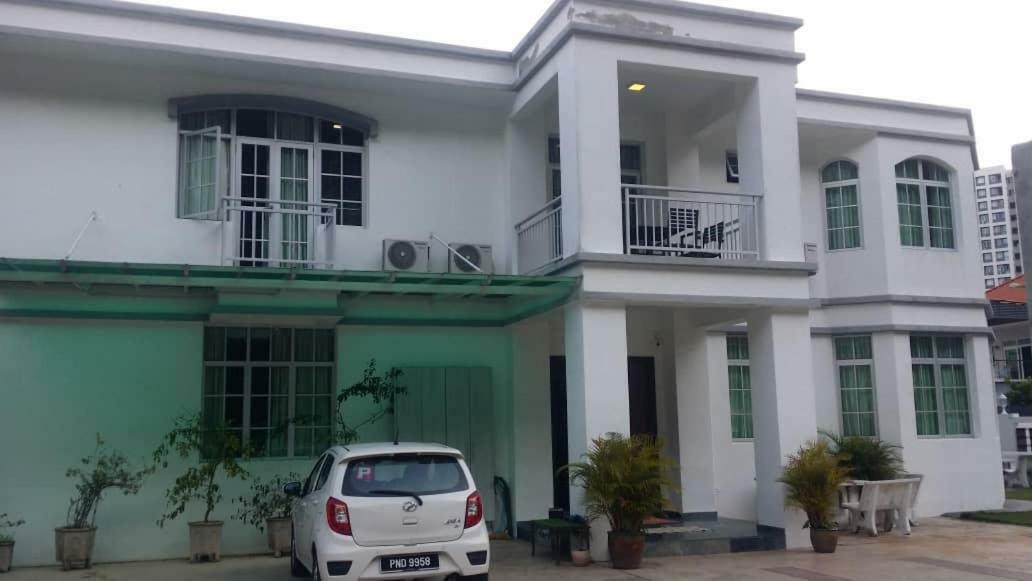 6, Persiaran Tanjung Bunga 3 Villa Batu Feringgi Exterior foto