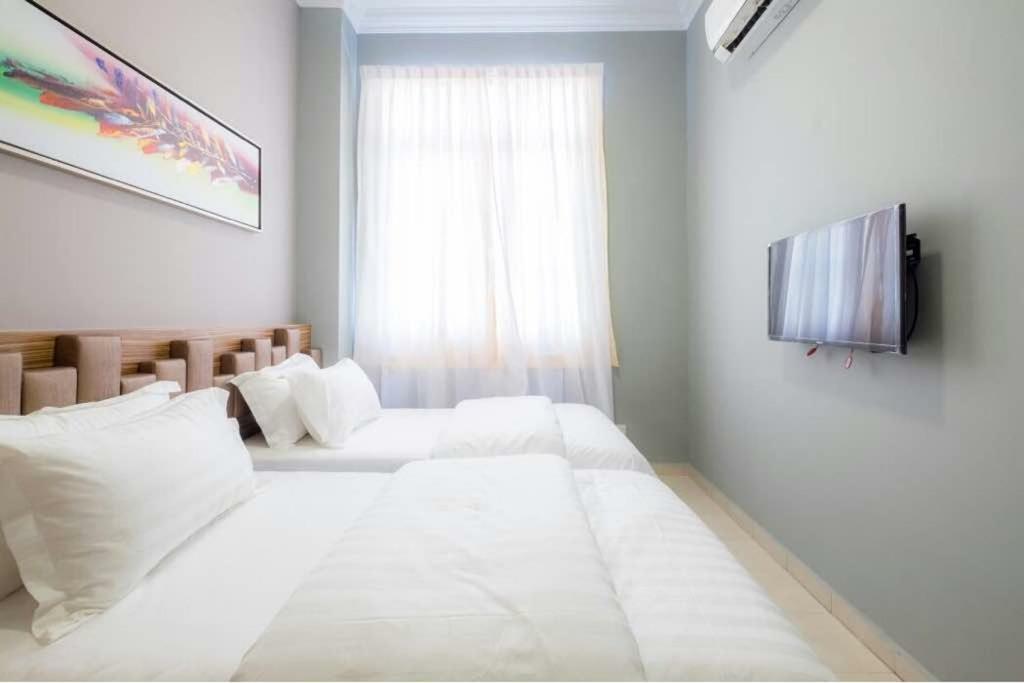6, Persiaran Tanjung Bunga 3 Villa Batu Feringgi Exterior foto